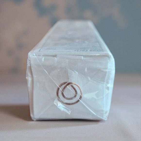 Monat Sun Veil Sunscreen SPF 30 - Picture 4 of 5